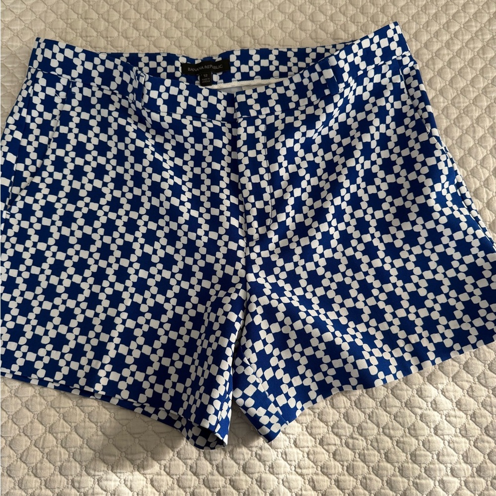 Banana Republic Navy and White Geometric High Waist Shorts